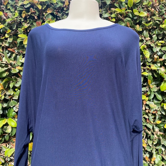 {VINCE} Top - Picture 2 of 9